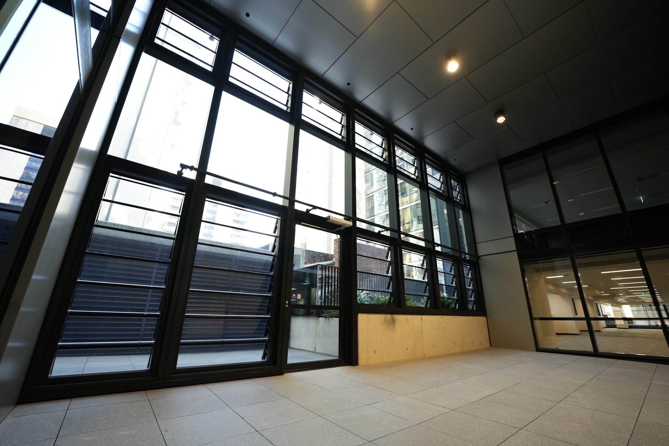 Brisbane LF550 glass louvre system at Midtown Centre in Brisbane